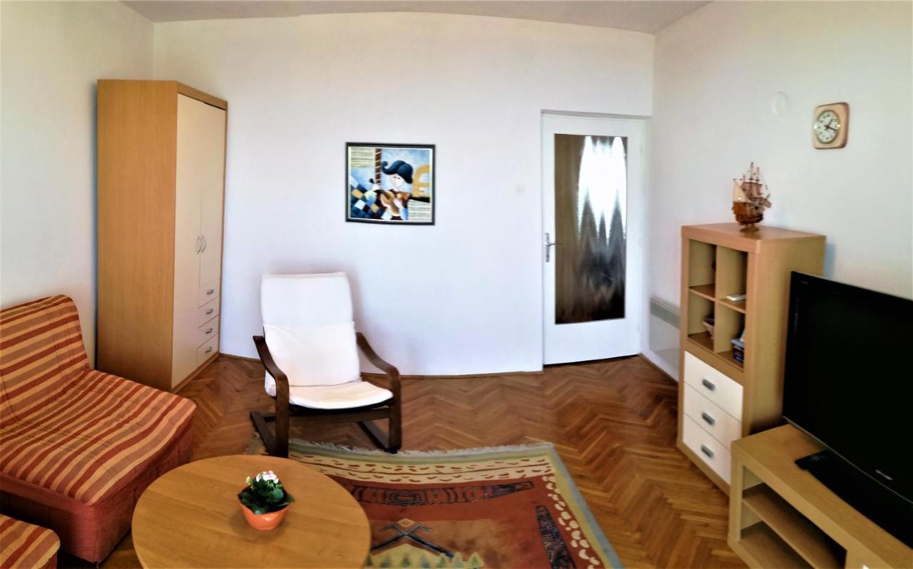 Apartman Leona
