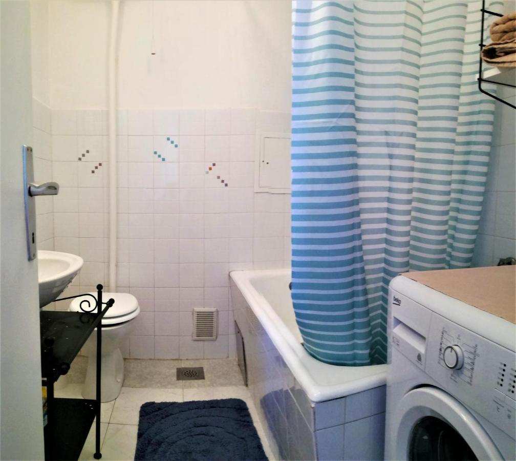 Leona Apartman Lovran