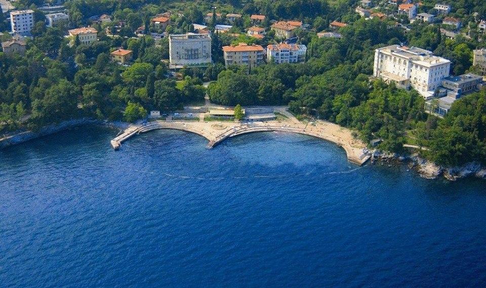 Leona Apartman Lovran